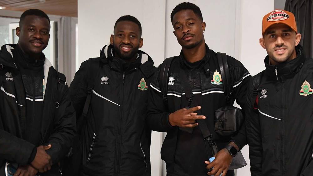 بعثة الجيش الملكي تشد الرحال صباح يومه الخميس صوب القاهرة تأهبا لمواجهة بيراميدز في كأس الكونفدرالية