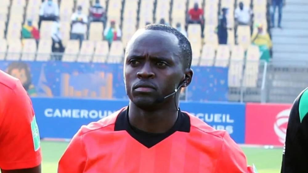 الكيني بيتر واويرو كاماكو حكما لمواجهة الرجاء وضيفه حوريا كوناكري الغيني