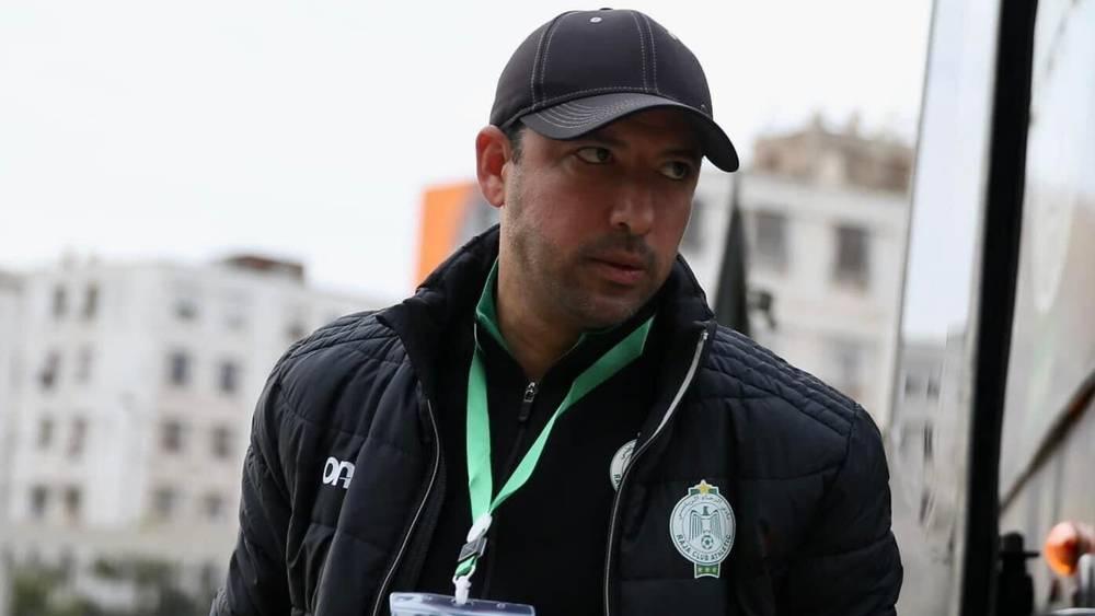 مساعد مدرب الرجاء: "الجماهير في المغرب تدعم اللاعبين طيلة المباراة وأنصار الرجاء استثناء على المستوى العربي والعالمي"