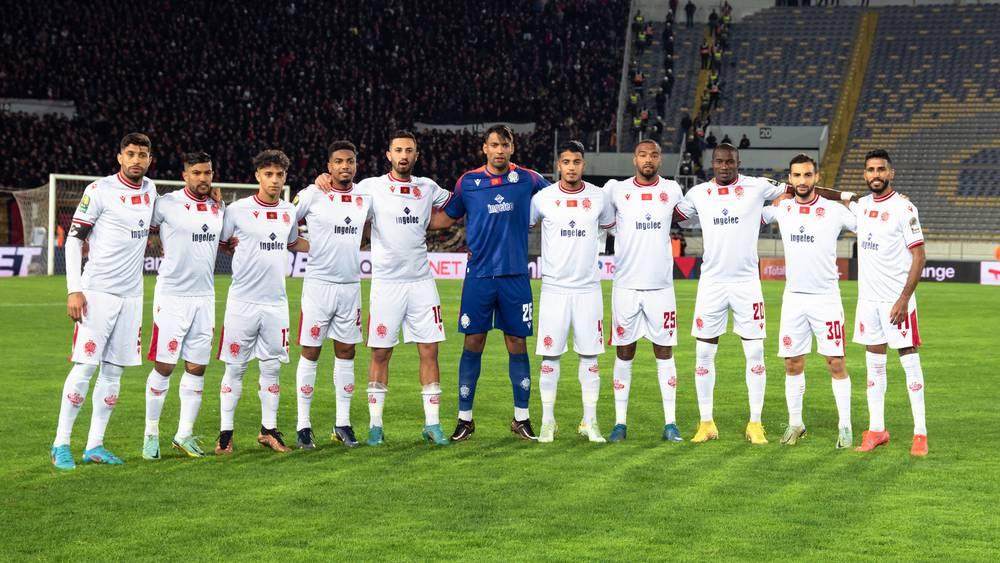 تشكيلة الوداد الرسمية لمباراة فيتا كلوب.. فرحان وزولا يقودان الدِّفاع وبوهرة وبوسفيان وسامبو في خط الهجوم