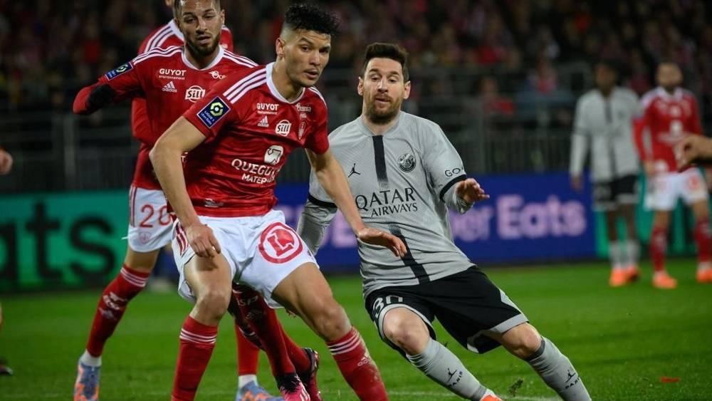 الدوري الفرنسي/ باريس سان جيرمان يتغلب على بريست (2-1) بحضور داري وغياب حكيمي بداعي الإصابة