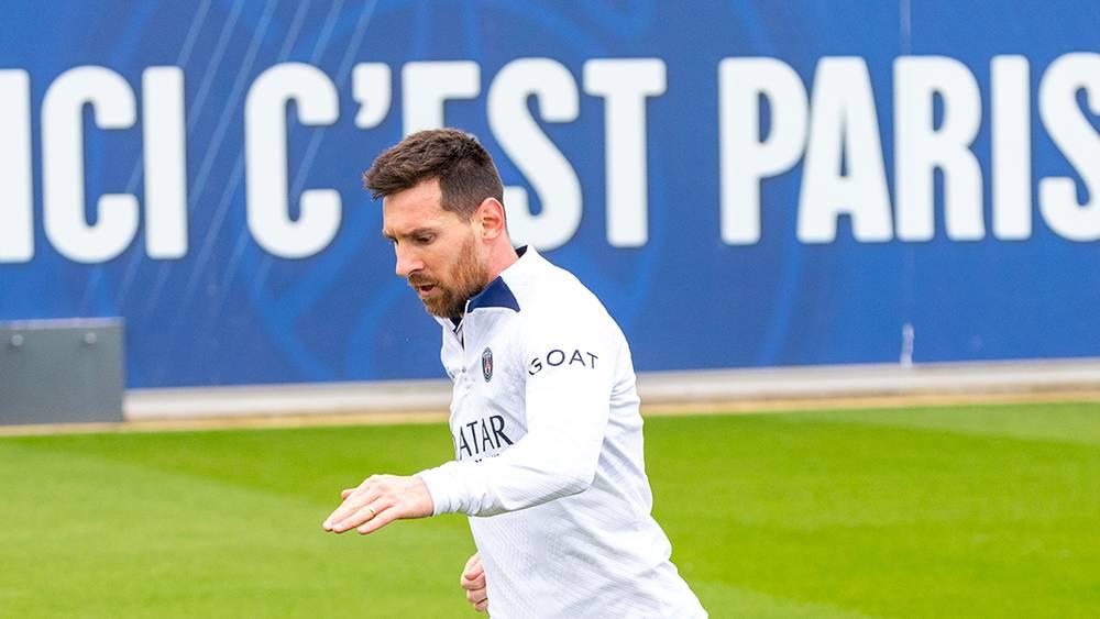 ميسي يعود لتدريبات باريس سان جيرمان بعد انتهاء عقوبة إيقافه