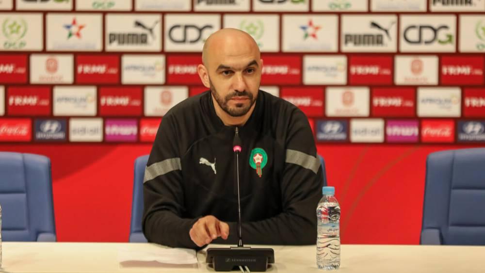 الركراكي يعقد ندوة صحفية يوم السبت القادم للحديث عن مواجهتيْ الرأس الأخضر وجنوب أفريقيا