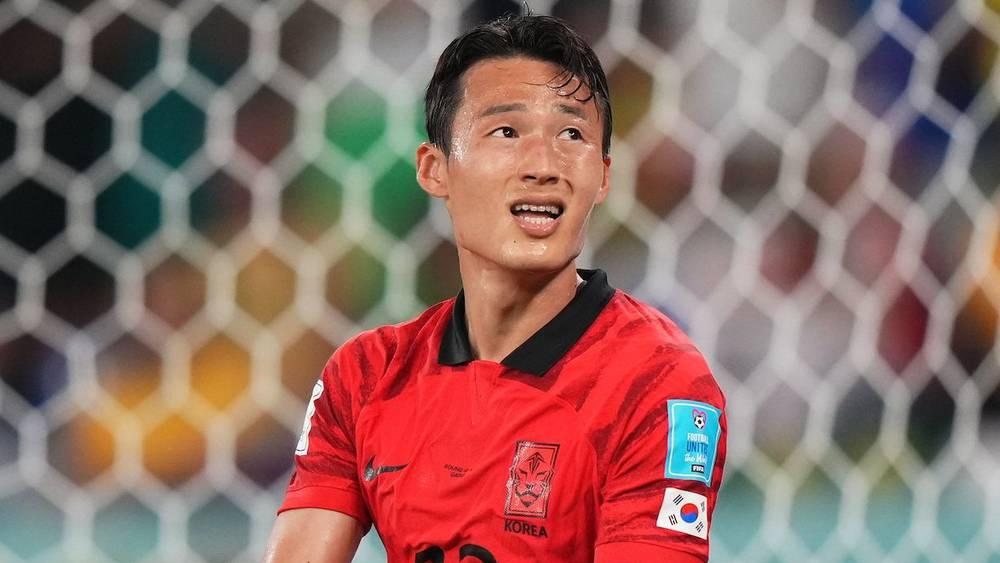 مدرب كوريا الجنوبية يستدعي لاعبًا مسجونًا في الصين لوديتي البيرو والسلفادور شهر يونيو الجاري