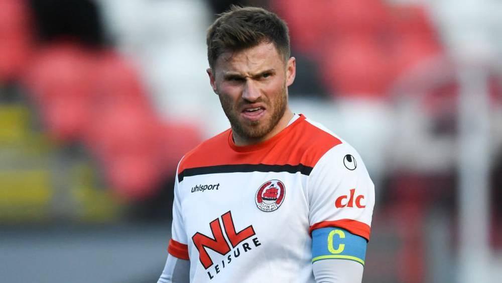 "إف سي سورينتو" الأسترالي يلغي تعاقده مع لاعبه "ديفيد جوودويلي" بسبب قضية اغتصاب