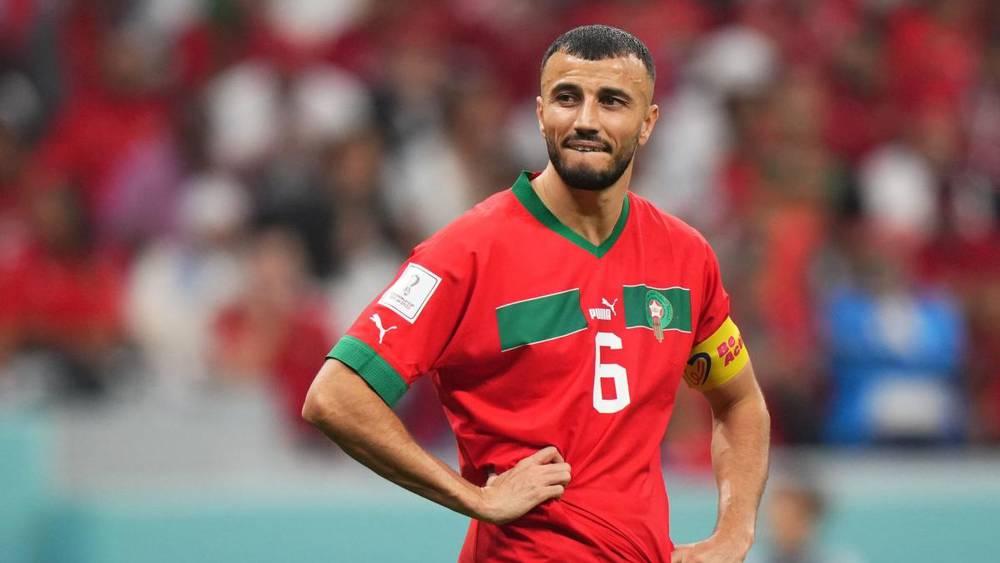 Mercato - Le départ se complique pour Saïss