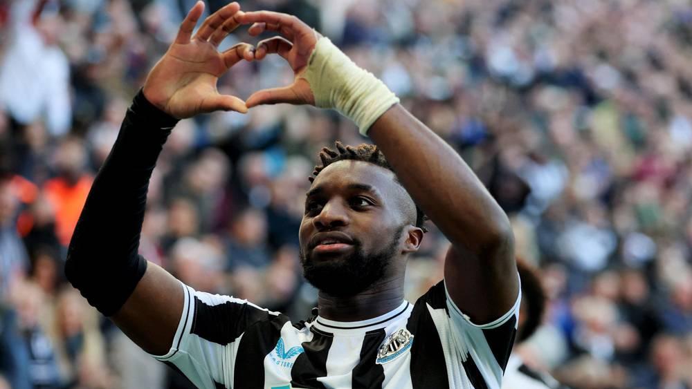 مع اقتراب انتقاله إلى الأهلي السعودي.. ألان ماكسيمين يعلن رحيله عن نيوكاسل