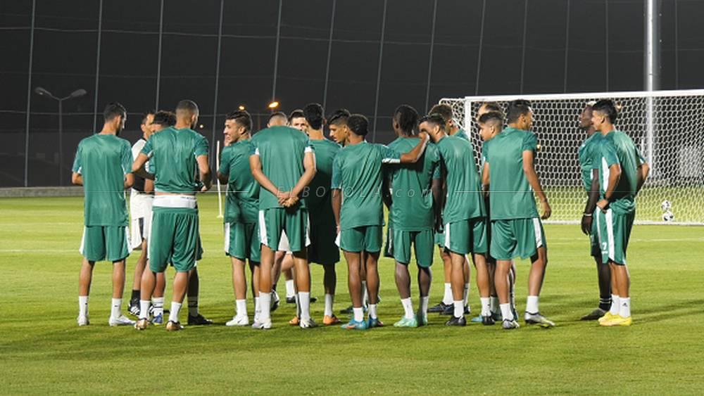 "البطولة العربية"/ الرجاء يباشر استعداداته لمواجهة الوحدة بحصة عرفت حضور الأسماء الاحتياطية فقط