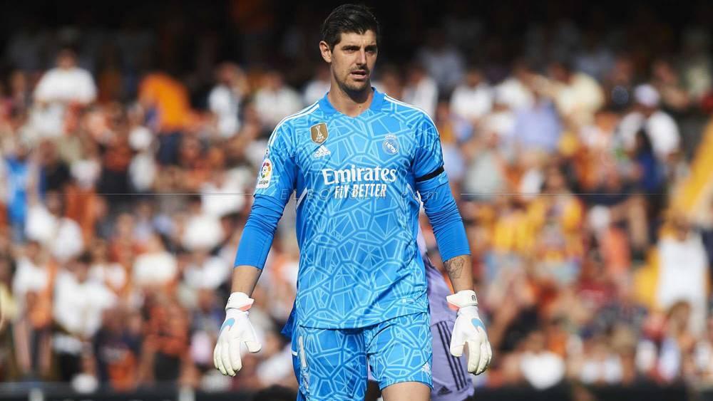 ضربة موجعة لريال مدريد.. كورتوا يصاب في الرباط الصليبي لركبته اليسرى وسيخضع لعملية جراحية في الأيام المقبلة