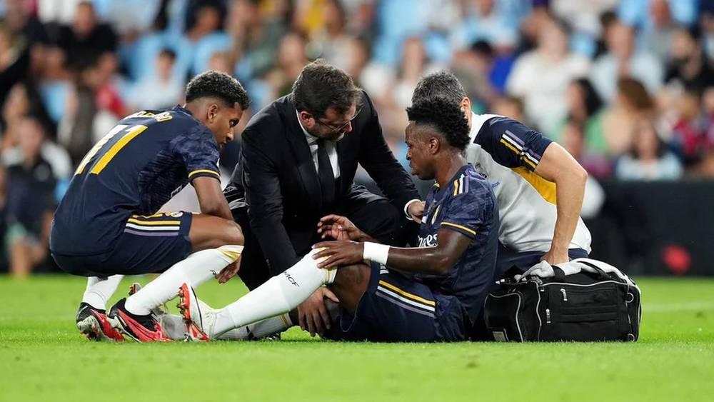 صدمة جديدة في ريال مدريد.. إصابة فينيسيوس أخطر من المتوقع واللاعب قد يغيب عن الميادين لـ6 أسابيع