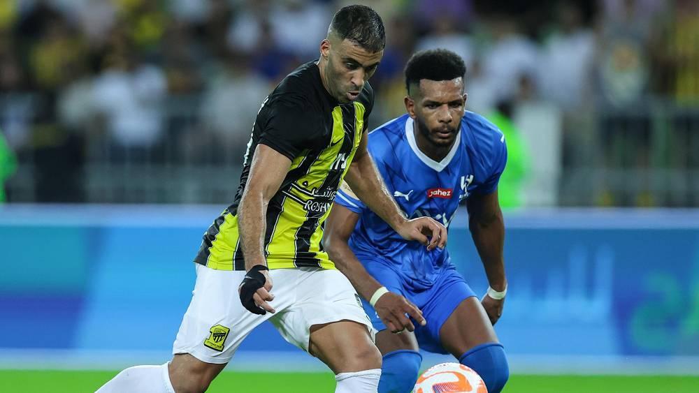 حمد الله يسجل ويقدم "أسيست" في هزيمة الاتحاد أمام الهلال (3-4)