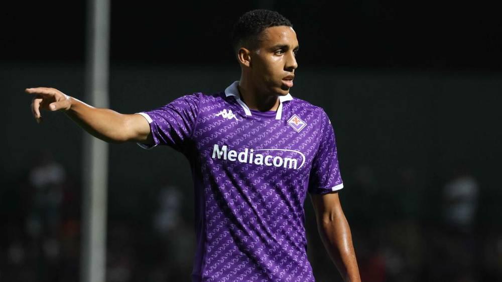 صابيري مرشح لمغادرة فيورنتينا وأندية تركية وبرتغالية تستفسر عن إمكانية التعاقد معه