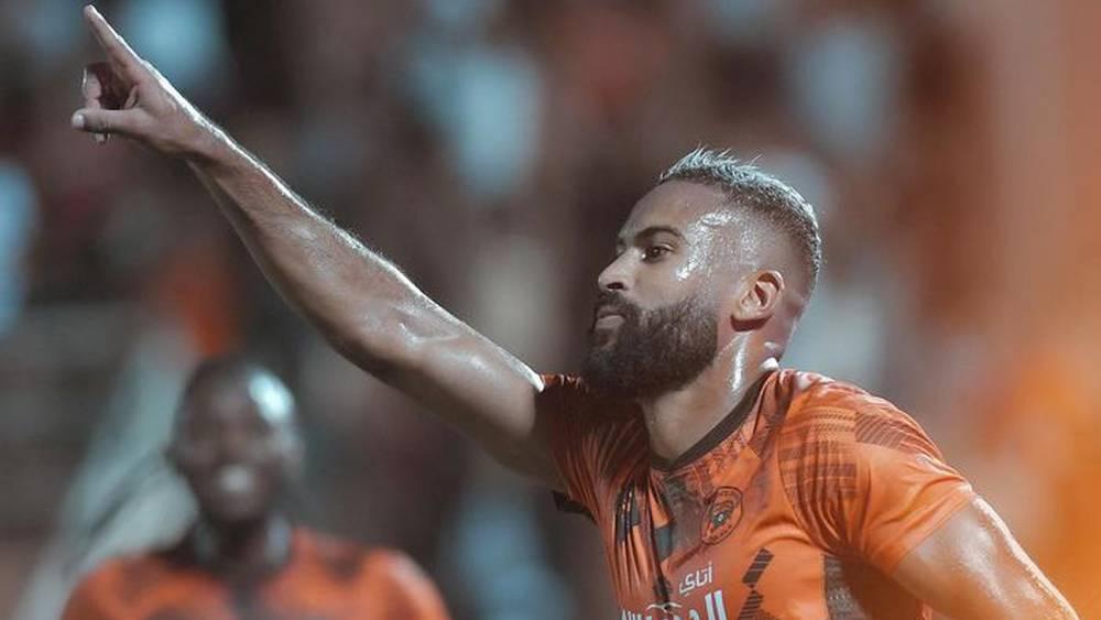 البطولة الاحترافية/ نهضة بركان يقلب الطاولة على اتحاد طنجة بهدف في الوقت "القاتل" (2-1)