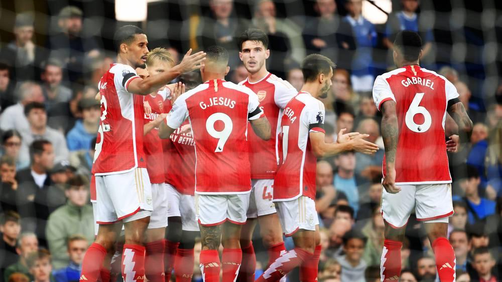 أرسنال ينهي عقدة "جوديسون بارك" في الدوري الإنجليزي