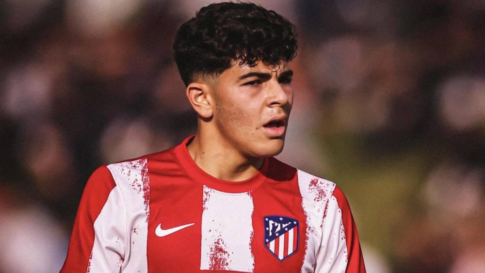 سليم الجباري احتياطي في مباراة أتلتيكو مدريد ولاتسيو بدوري الأبطال