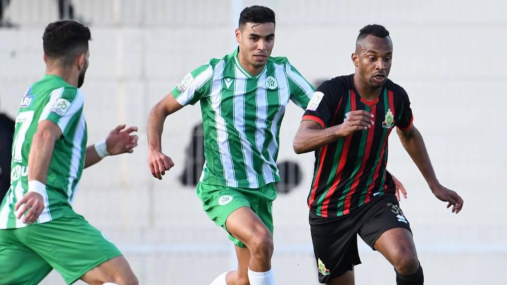 منافسات الجولة الرابعة من البطولة متواصلة.. ش.السوالم يستقبل أ.آسفي وم.وجدة يواجه الجيش الملكي وم.الفاسي يحل ضيفا على ن.الزمامرة