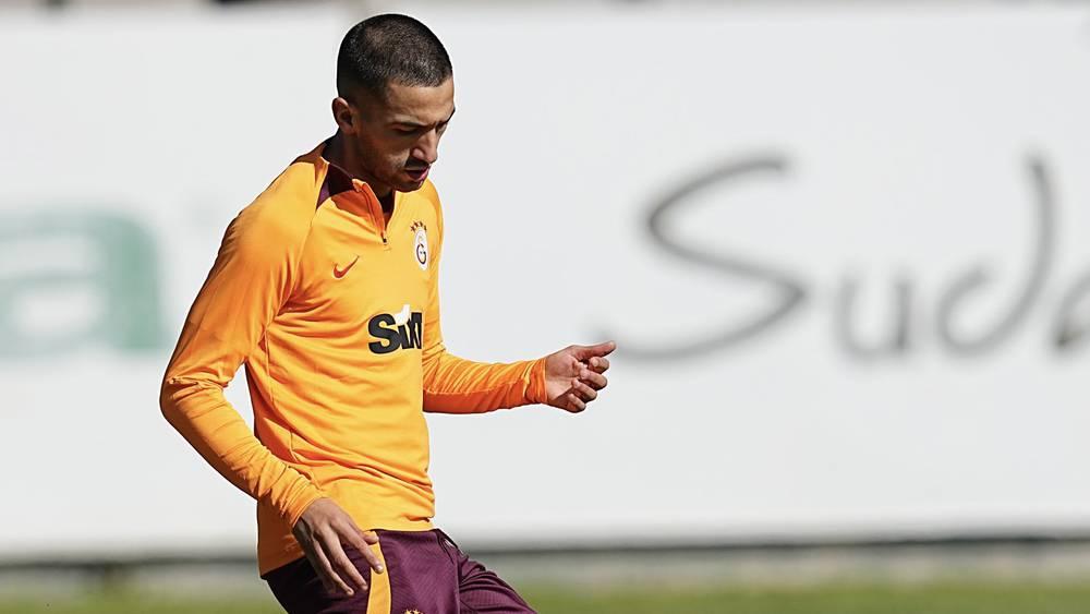 زياش يعود لتداريب غلطة سراي وهدفه المشاركة في "الديربي" أمام بشكتاش