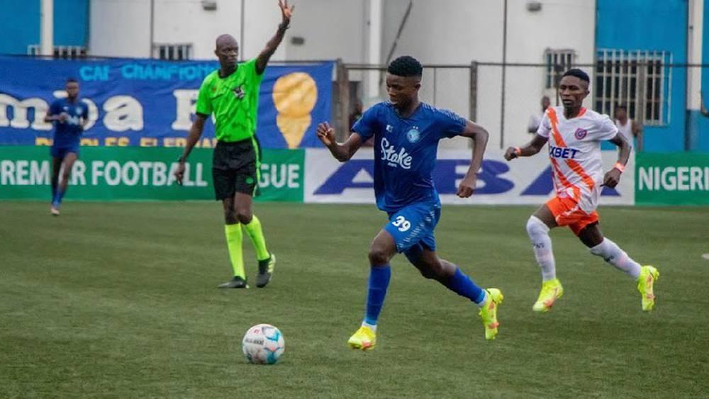 تشيبويزي (لاعب إنييمبا): "نعد جماهيرنا بأننا سنبذل قصارى جهدنا لتحقيق الفوز على الوداد"