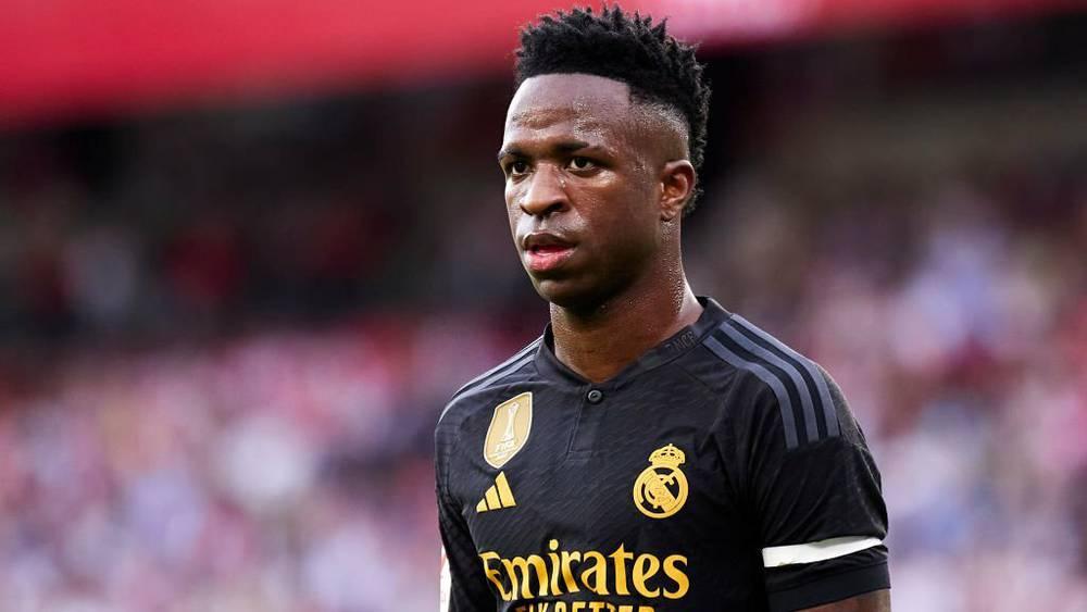 فينيسيوس: "تعرضت لحادثة عنصرية في مواجهة إشبيلية.. معاقبة الفاعلين خطوة كبرى لنجاح إسبانيا في تنظيم المونديال"