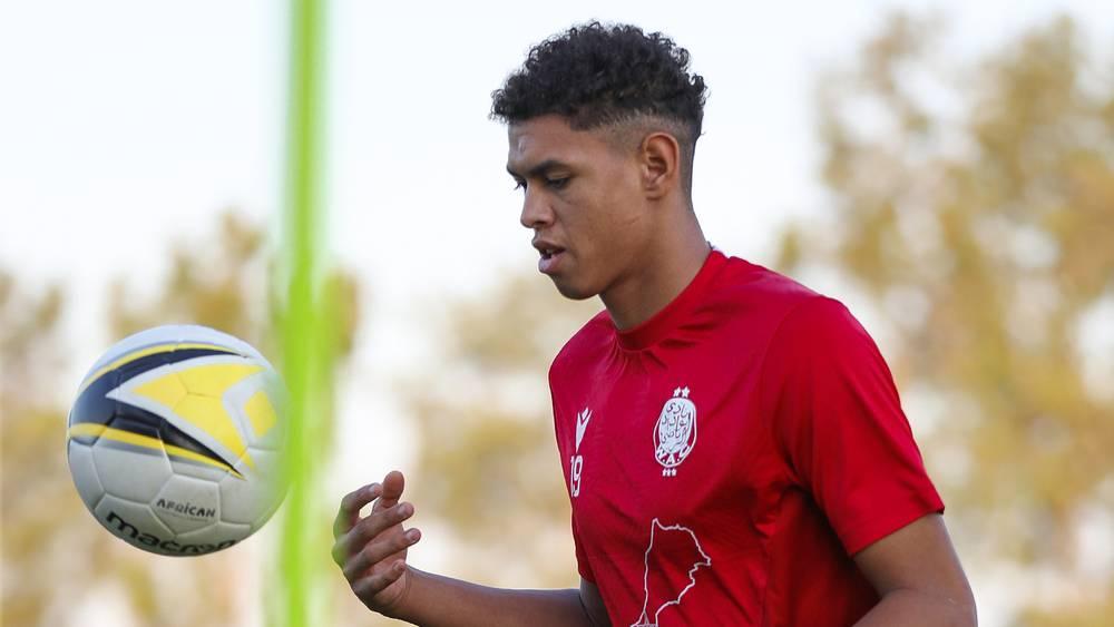 لحتيمي يشارك في تداريب الوداد بجنوب أفريقيا وإمكانية مشاركته في موقعة سان داونز واردة