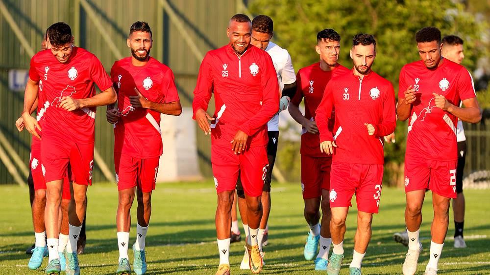الدوري الأفريقي/ "الكاف" يقدم موعد مران الوداد الرئيسي ليومه الجمعة بدل الغد بحجة إراحة عشب ملعب النهائي