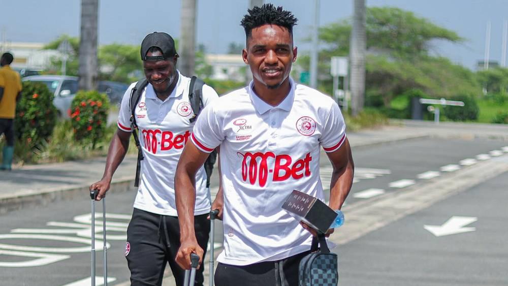 بعثة سيمبا التنزاني تحط الرحال بالمغرب استعدادا لمواجهة الوداد في عصبة الأبطال