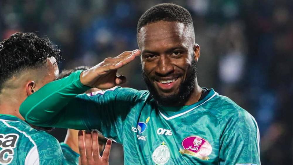 أهولو حاضر في قائمة الرجاء المستدعاة لمواجهة نهضة الزمامرة مقابل غياب العراصي وبوزوق