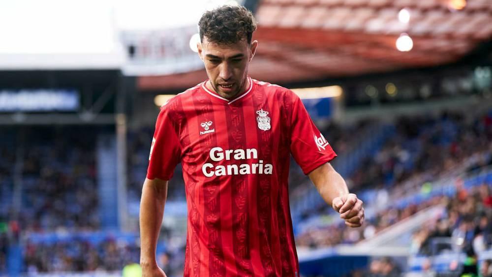 تقارير/ منير الحدادي مرشح للانتقال من لاس بالماس صوب إحدى أندية الدوري السعودي