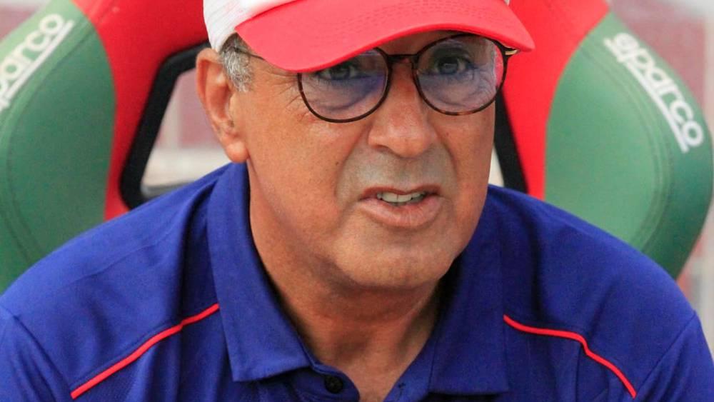 السكتيوي: "حسنية أكادير يمرض ولا يموت.. علينا أن نتحد لاستعادة هوية الفريق وإخراجه من هذه الورطة"