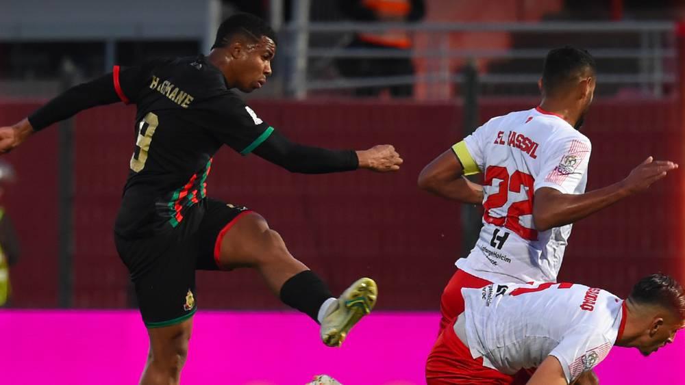 الجيش الملكي يتوج بطلا للخريف بعد اكتساح الفتح (4-1) في "ديربي الرباط"