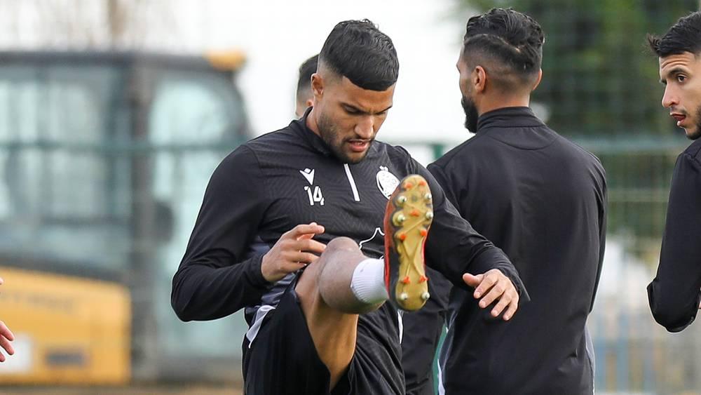 بتعاقدها مع بوشتة وتواجد الشتي.. إدارة الوداد تمهد للرحيل المحتمل لعطية الله