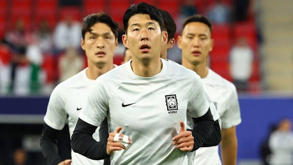 تقارير/ شجار بين لاعبي كوريا الجنوبية تسبب في "خلع إصبع" سون قبل مواجهة الأردن في كأس آسيا