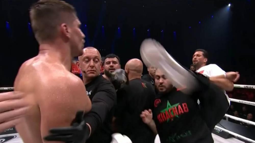 "غلوري" تعلن فتح تحقيق فيما حدث بين جمال بن صديق وريكو