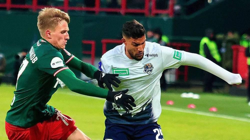 فريق عطية الله يفشل في تحقيق الانتصار في مباراته الثامنة على التوالي ويواصل تذيل ترتيب الدوري الروسي بـ13 نقطة