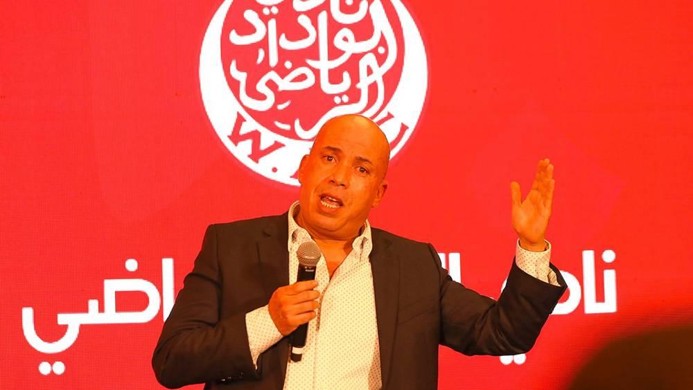 مناصرون للوداد يطالبون البرناكي بالرحيل نهاية الموسم وعقد جمع عام استثنائي لاختيار رئيس بقيمة النادي