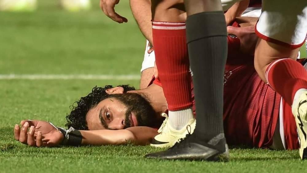 لاعب الأهلي المصري "حسين الشحات" يصاب بشرخ في عظمة الوجه