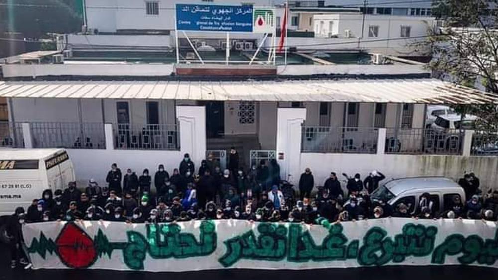 جماهير الرجاء تواصل انخراطها في حملة التبرع بالدم خلال أيام عيد الفطر