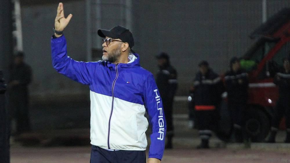 جريندو: "لا أتحدث مع اللاعبين عن البقاء.. نحن نطمح للارتقاء إلى المركز الخامس أو السادس"