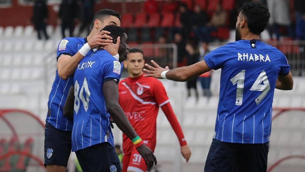 البطولة الاحترافية/ اتحاد طنجة يحقق فوزه السادس هذا الموسم على حساب ضيفه الفتح الرياضي (2-1)
