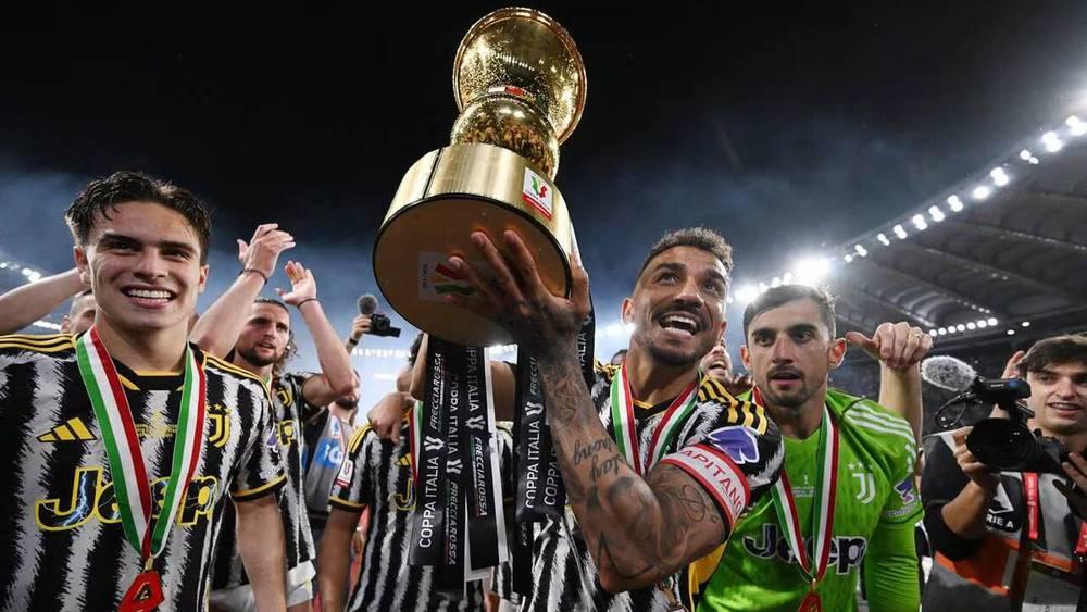 يوفنتوس يُتوج بطلاً لكأس إيطاليا للمرة 15 ويعزز رقمه القياسي