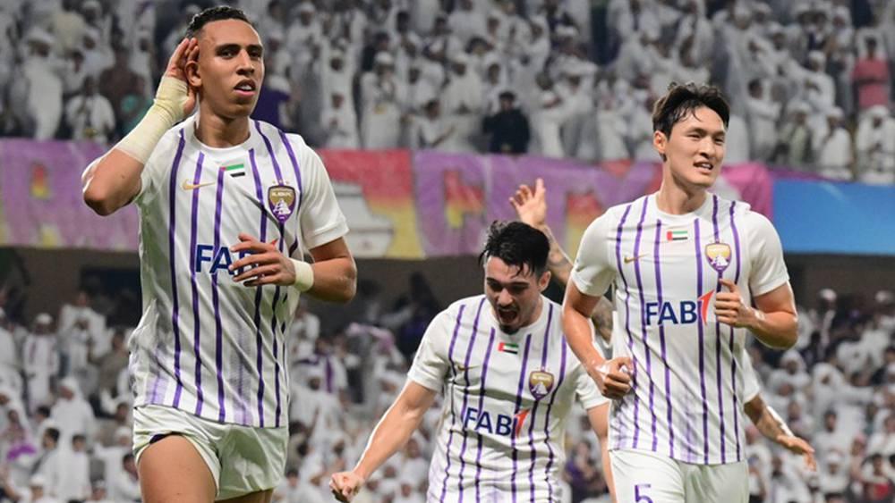 رحيمي: "رونالدو من أعظم اللاعبين ومواجهته كانت حافزا وأسعى للمشاركة رفقة المغرب في الكان والمونديال"