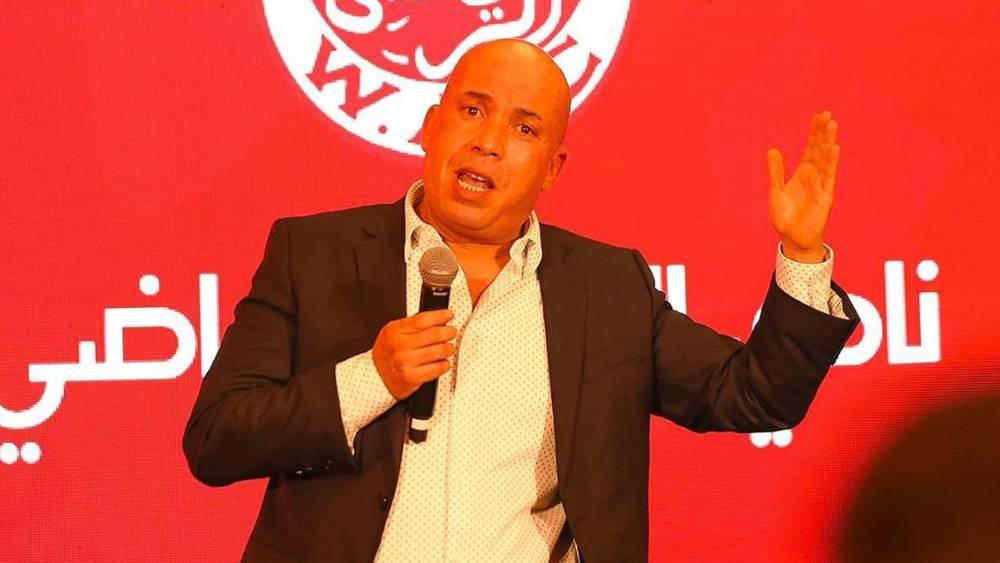 البرناكي في تصريح مستفز تجاه لاعبي الوداد قبل 3 أيام من الديربي: "هناك لاعبون حرام أن يكونوا متواجدين في الوداد"