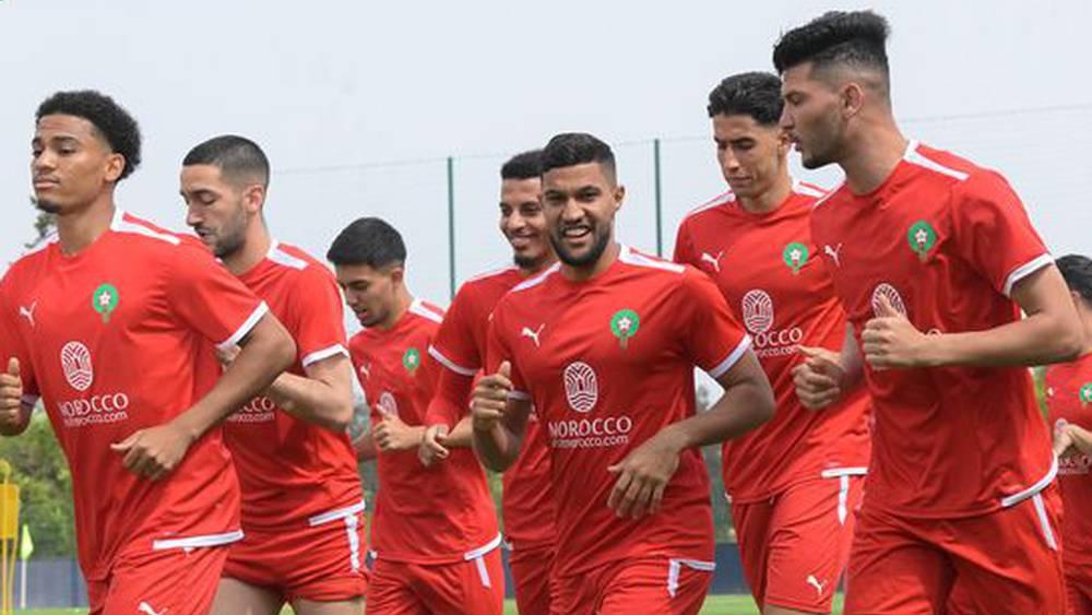 المنتخب المغربي يجري حصة صباحية استعدادا لمواجهة زامبيا في تصفيات المونديال