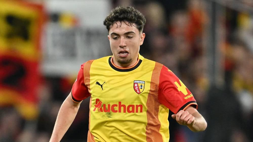 موناكو الفرنسي يقدم عرضا يتراوح بين 15 و20 مليون يورو للتعاقد مع العيناوي