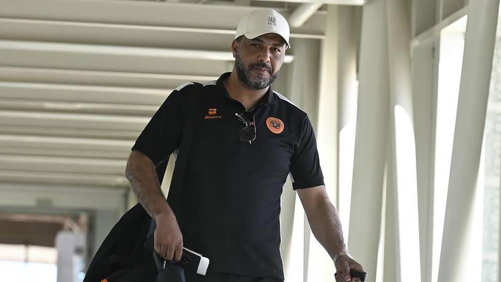 انقسام داخل نهضة بركان بشأن الشعباني وإدارة البرتقالي تستعد للحسم في مصيره بعد عطلة عيد الأضحى