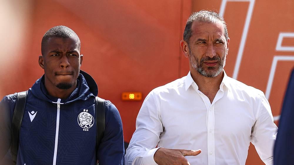 وضعية "غامضة" لبنعسكر داخل الوداد بعد نهاية الموسم