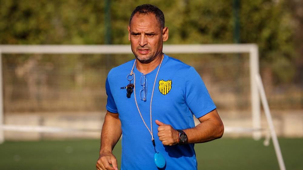 بن سلطان: "لم نستعد لمواجهة الجيش الملكي بالشكل الصحيح ونعتذر للجماهير الفاسية لعدم تحقيق التأهل"