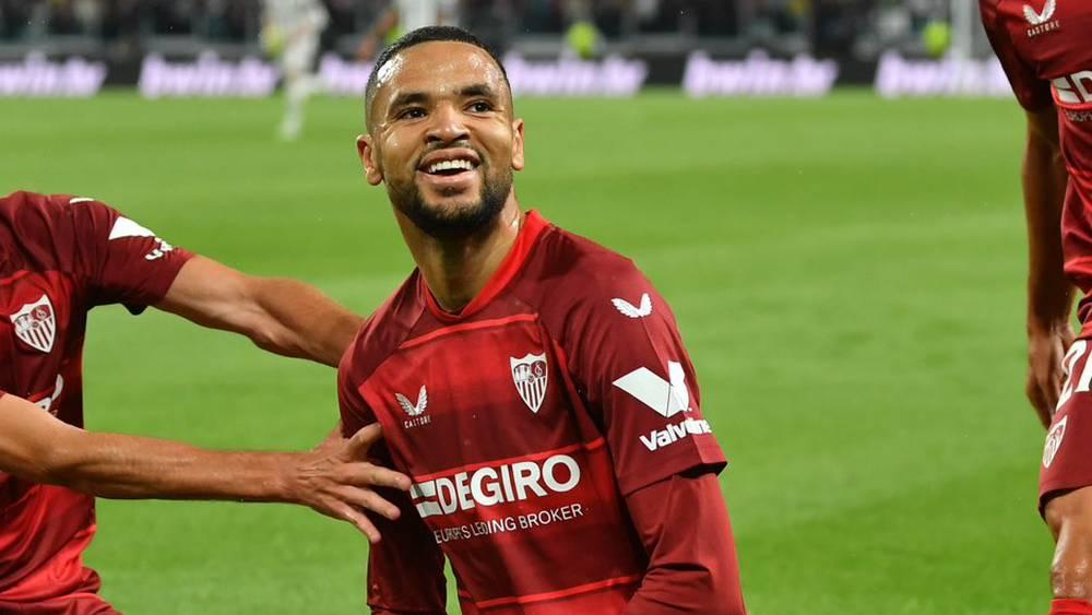 فنربخشة يتوصل إلى اتفاق مع إشبيلية بشأن انتقال النصيري إلى النادي التركي مُقابل 20 مليون يورو