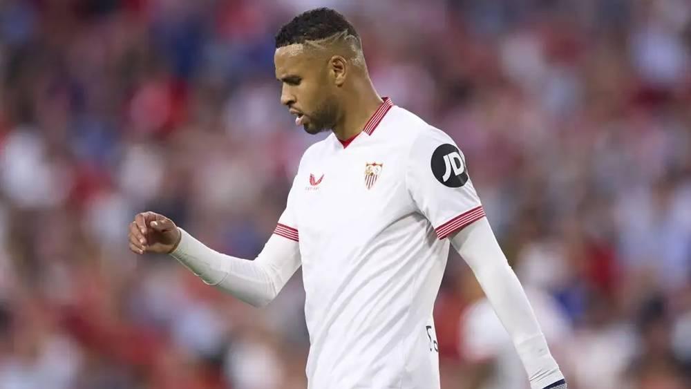 رئيس فنربخشة: "ما زلنا نريد التعاقد مع النصيري لكن صبرنا بدأ ينفد"