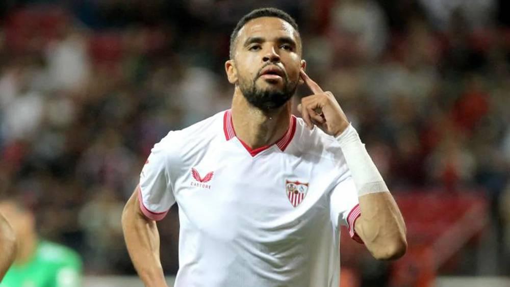 فنربخشة وإشبيلية يتبادلان الوثائق لإتمام صفقة انتقال النصيري مقابل 25 مليون يورو